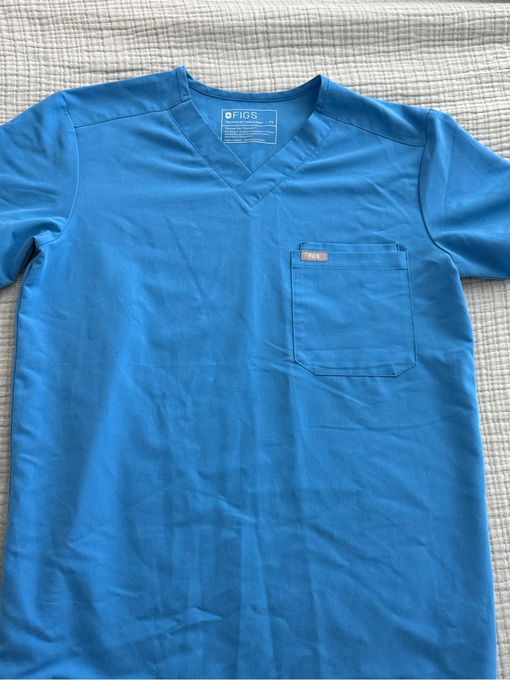 FIGS Scrub Top in Blue